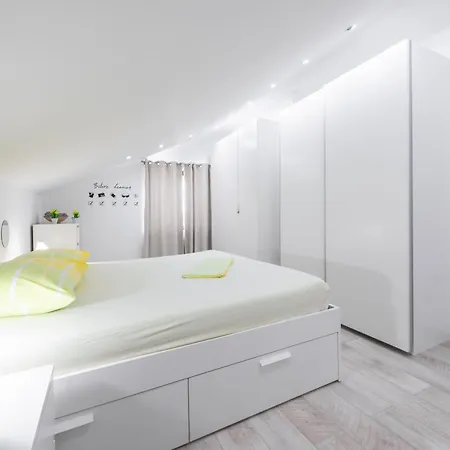 Penthouse With Panoramic View Apartamento Cavtat