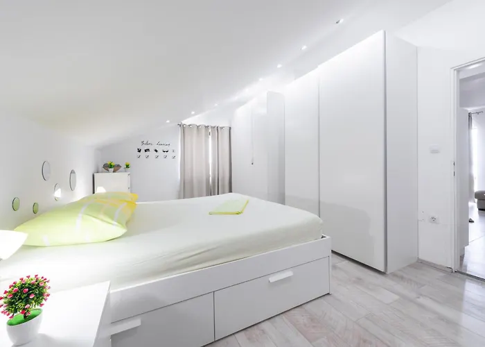 Penthouse With Panoramic View 公寓 察夫塔特