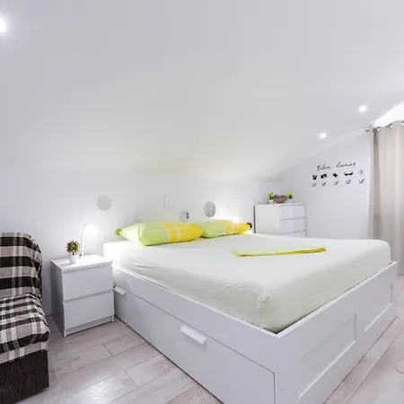 Penthouse With Panoramic View Cavtat