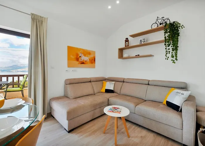 Penthouse With Panoramic View