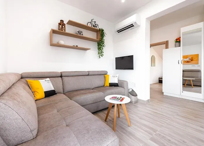 Penthouse With Panoramic View Appartamento